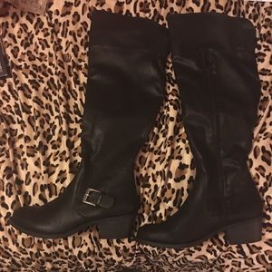 Knee high boots 10 wide
